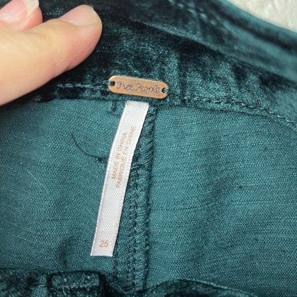Free People Emerald Green Velvet Pants Size 25 - Picture 8 of 10